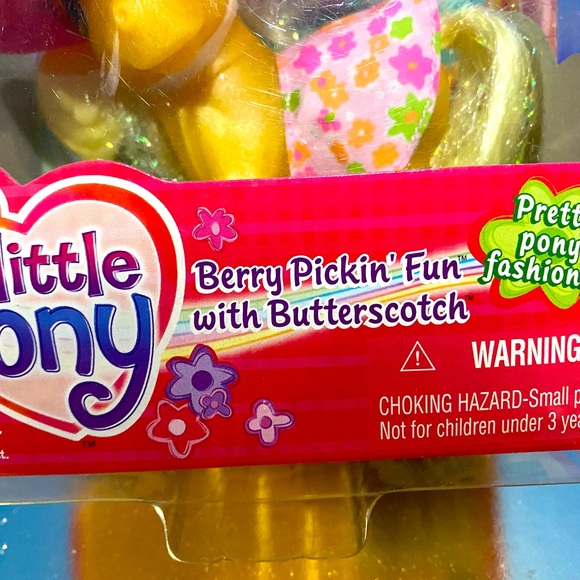 MY LITTLE PONY G3 NWT 2003 BERRY PICKIN’ FUN WITH BUTTERSCOTCH PRETTY FASHIONS - Picture 2 of 16